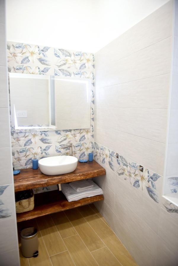 Bed and Breakfast Il Giardino Delle Ninfee Nola Esterno foto